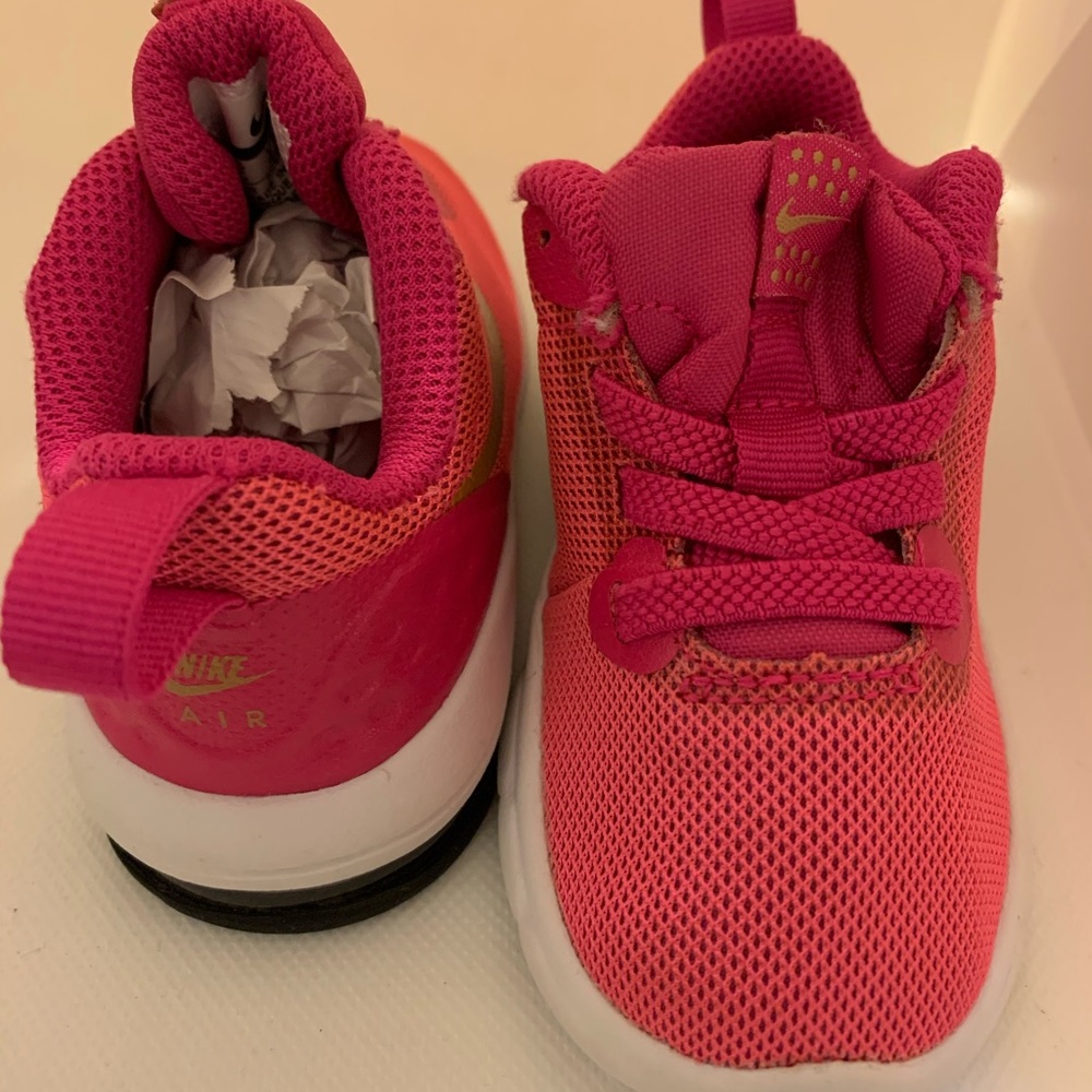 Girls' Nike Infant Air Max Motion Low Sneaks